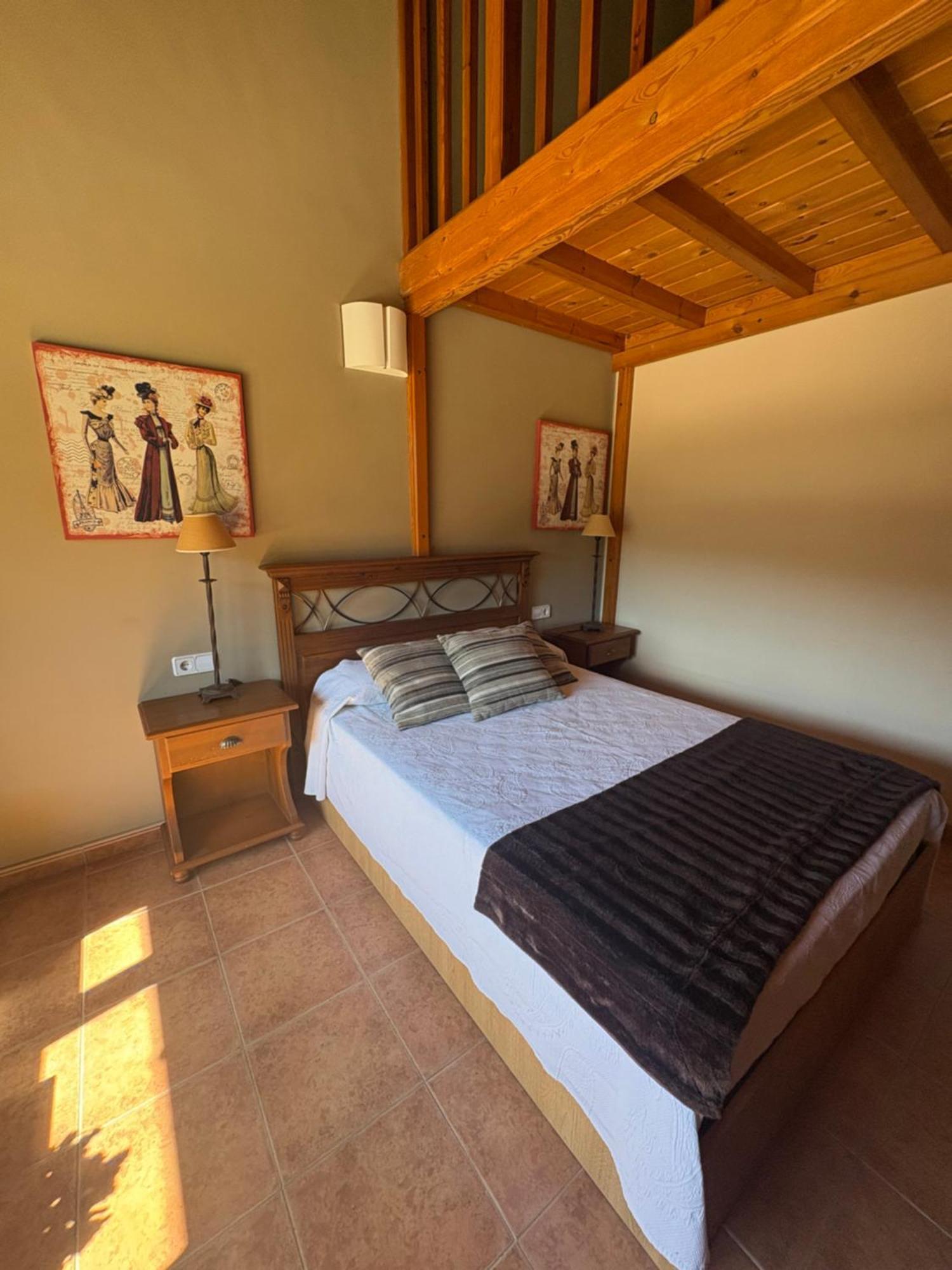 Hotel Guara Inluka Las Almunias Cameră foto
